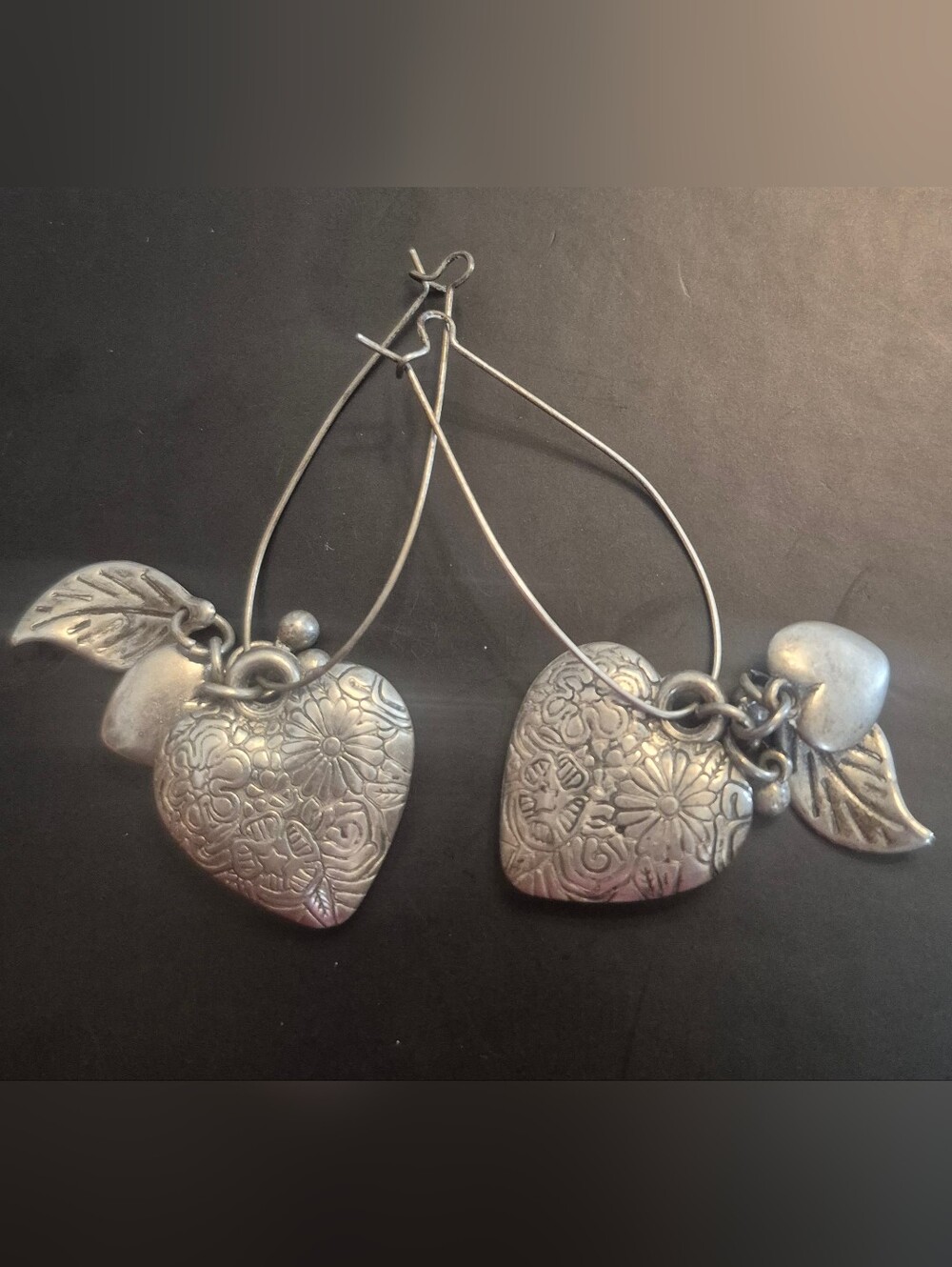 Boho Silver Tone Heart Dangle Earrings Embossed Floral Leaf Artisan Style